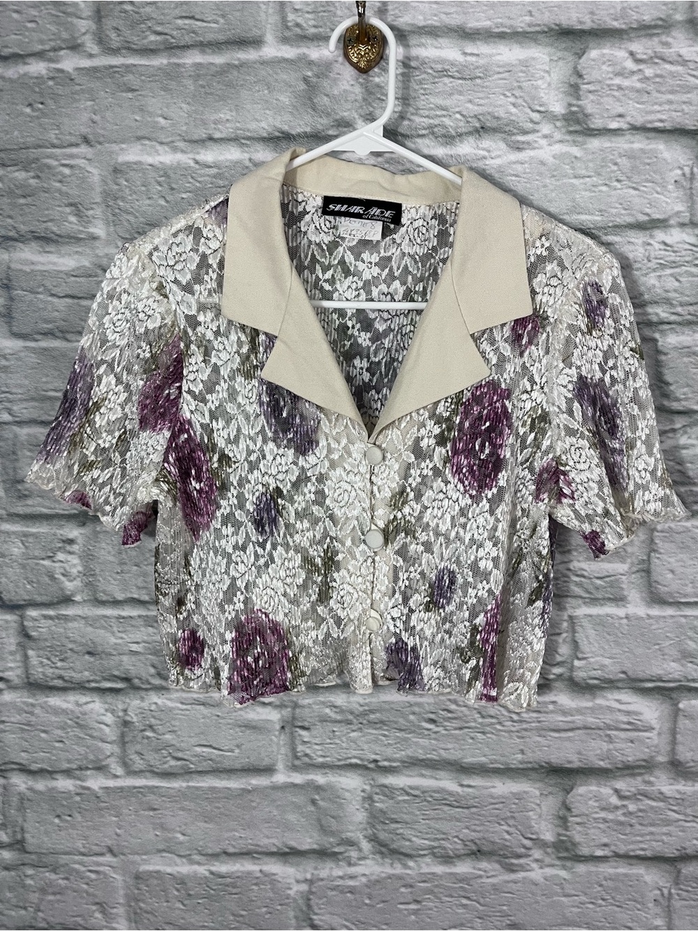 VTG 80’s 90’s Floral Sheer Lace Button Front Collared Lettuce Hem Crop Top - 8P - Picture 4 of 16